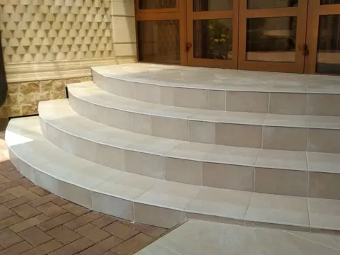 Scandiano Beige на объекте — ракурс 2